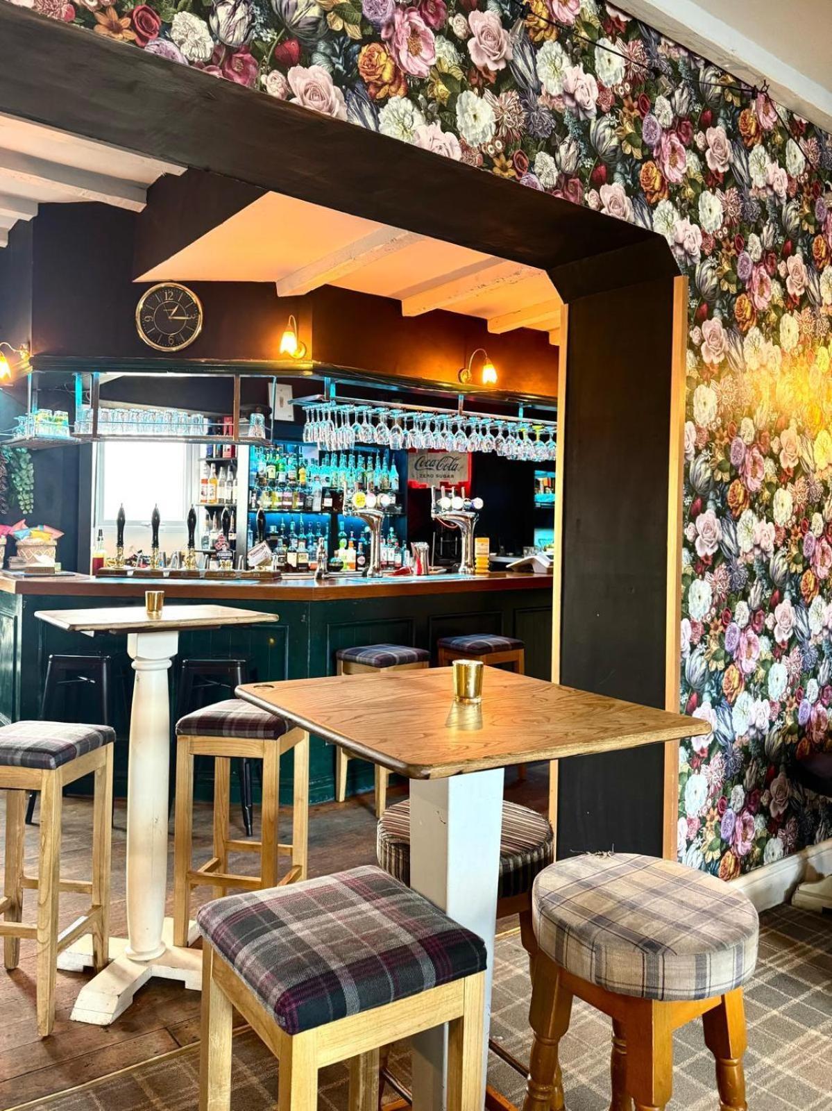The Westmorland Inn Bowness-on-Windermere Extérieur photo